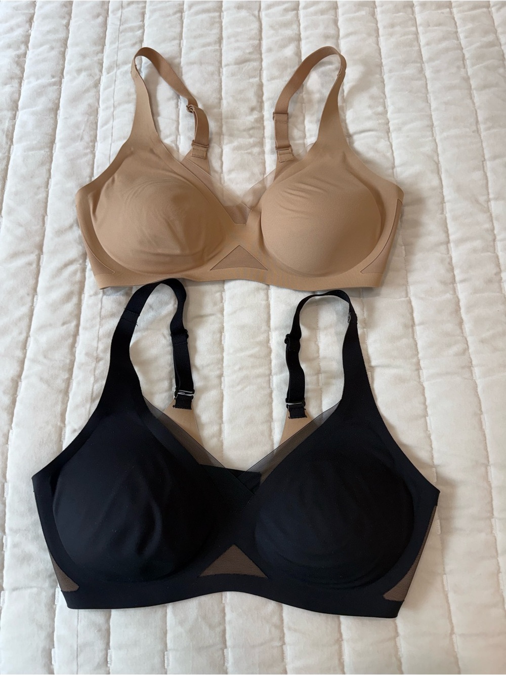 Honeylove Support Bras in Nude and Black 34B/C